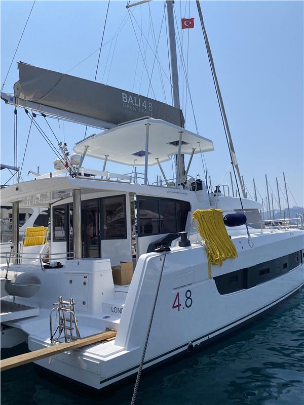 Bali Catamaran 4.8 için Hardtop
